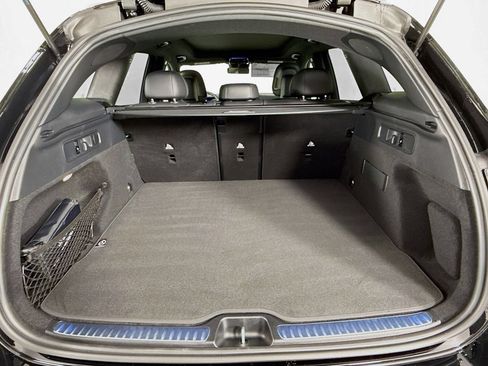 Used 2026 Mercedes-Benz GLC 300 4MATIC image 21