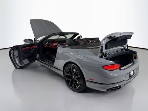 Used 2023 Bentley Continental GT S image 40