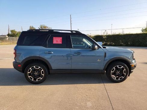 Used 2023 Ford Bronco Sport Outer Banks image 4