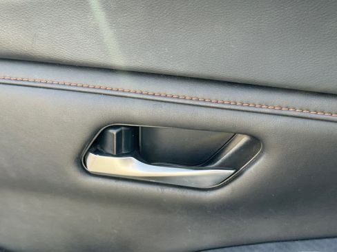 Certified 2021 Nissan Sentra SR image 12