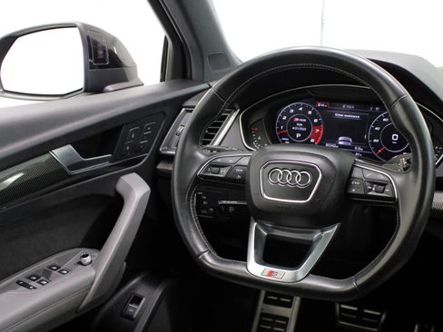 Used 2019 Audi SQ5 Premium Plus w/ Premium Plus Package image 51