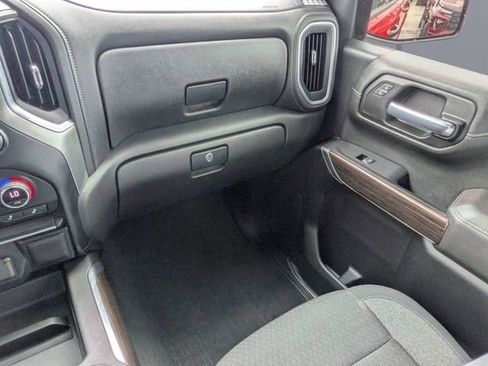 Used 2021 Chevrolet Silverado 1500 LT Trail Boss AWD/4WD image 18