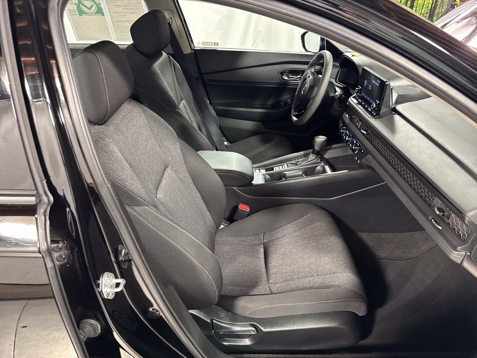 Used 2023 Honda Accord EX image 27
