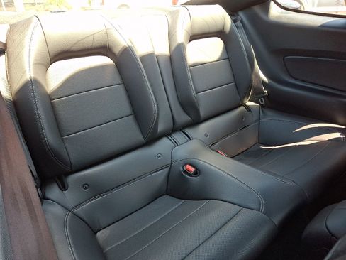 Certified 2022 Ford Mustang GT Premium RWD image 13