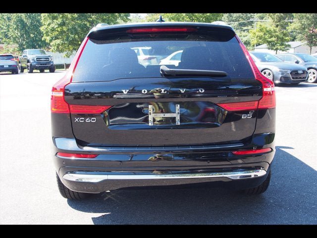 Used 2022 Volvo XC60 B5 Inscription w/ Protection Package Premier FWD image 4