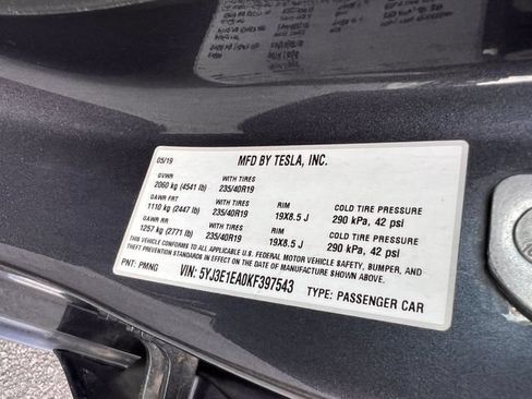 Used 2019 Tesla Model 3 Long Range RWD image 36
