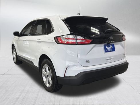 Used 2024 Ford Edge SE image 5