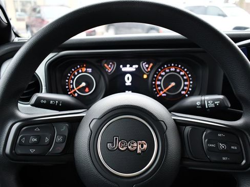 New 2026 Jeep Gladiator Sport AWD/4WD image 15