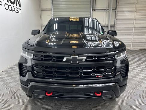 Used 2024 Chevrolet Silverado 1500 LT Trail Boss w/ Convenience Package II AWD/4WD image 9