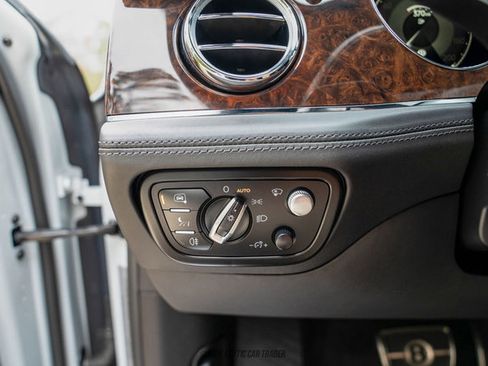 Used 2022 Bentley Bentayga Speed image 25