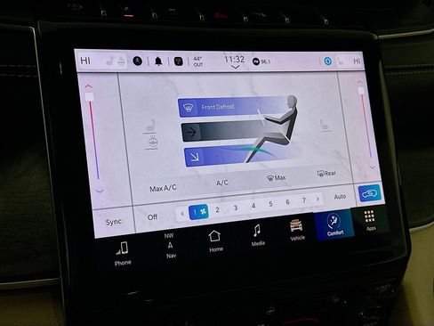 Used 2024 Jeep Grand Cherokee Limited image 21