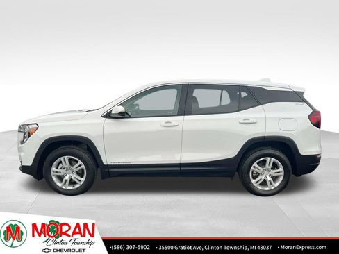Certified 2023 GMC Terrain SLE AWD/4WD image 4