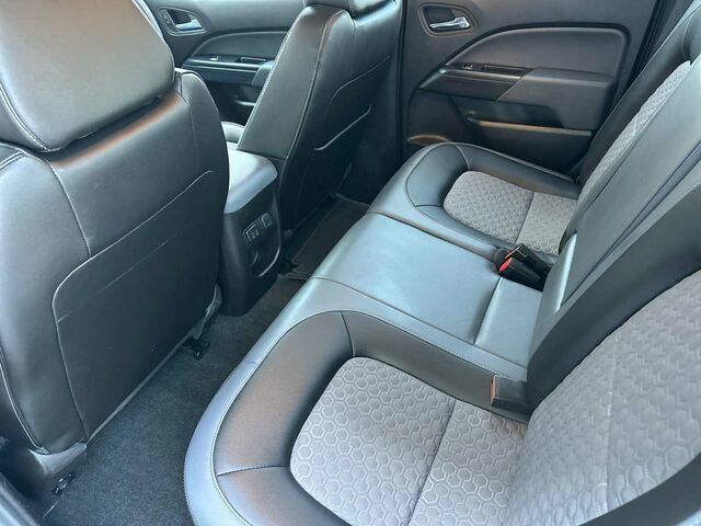 Used 2016 Chevrolet Colorado Z71 AWD/4WD image 14