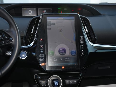 Certified 2021 Toyota Prius Prime Limited image 16