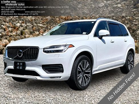 Used 2022 Volvo XC90 T6 Momentum AWD/4WD image 1