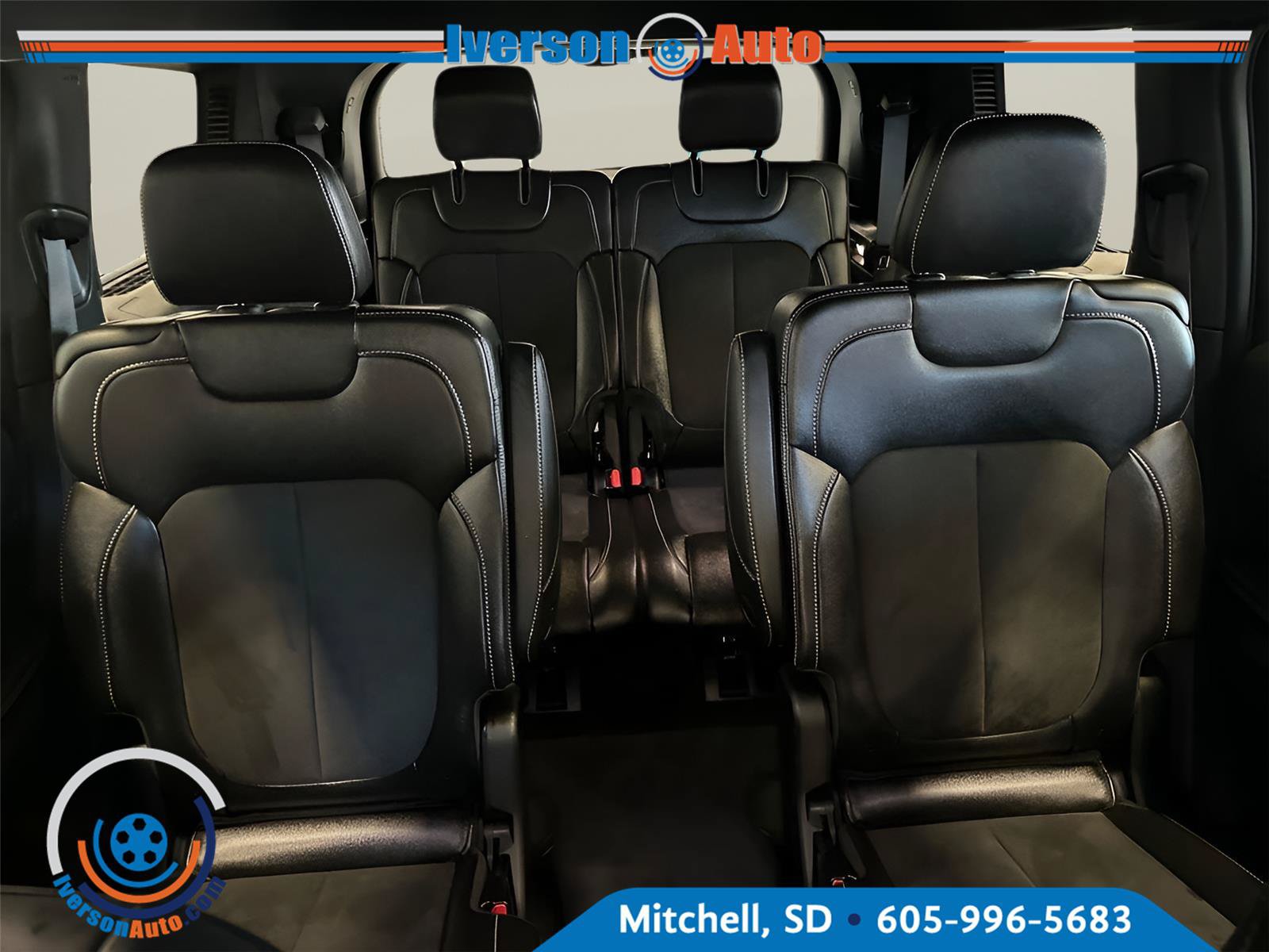 Used 2023 Jeep Grand Cherokee L Laredo AWD/4WD image 24