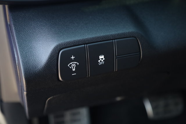 Used 2025 Hyundai Elantra N Line FWD image 11