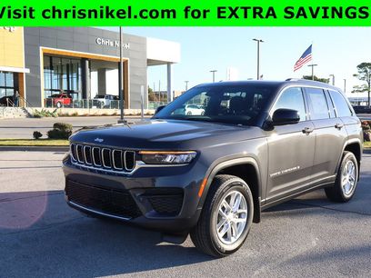 New 2025 Jeep Grand Cherokee Laredo X w/ Luxury Tech Group I