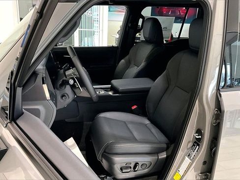 New 2025 Lexus GX 550 550 Overtrail+ image 9