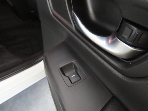 Used 2025 Honda CR-V Sport image 38