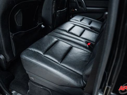 Used 2013 Mercedes-Benz G 550 image 59