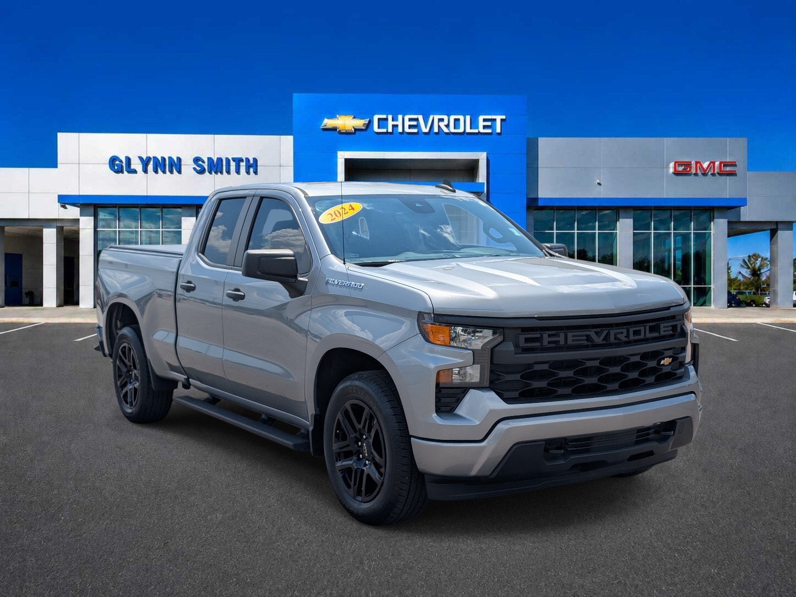 Used 2024 Chevrolet Silverado 1500 Custom RWD image 3