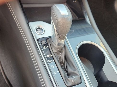 Certified 2023 Nissan Altima 2.5 SV FWD image 14