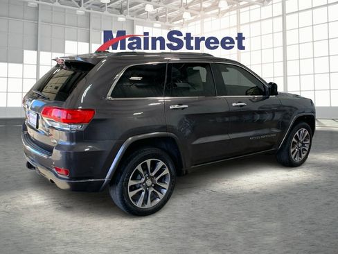Used 2018 Jeep Grand Cherokee Overland image 5