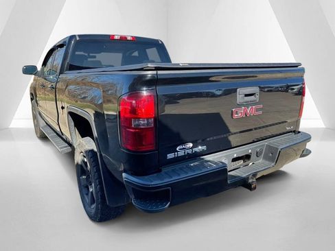 Used 2017 GMC Sierra 1500 SLE image 6
