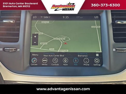 Used 2022 Chrysler 300 Touring L image 16