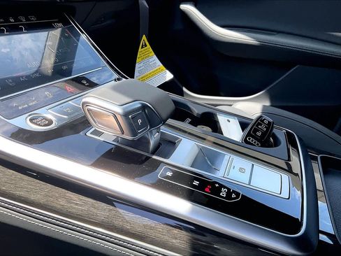 New 2026 Audi Q8 Prestige AWD/4WD image 7