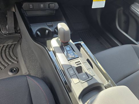Used 2026 Toyota Prius Plug-In Hybrid FWD image 40