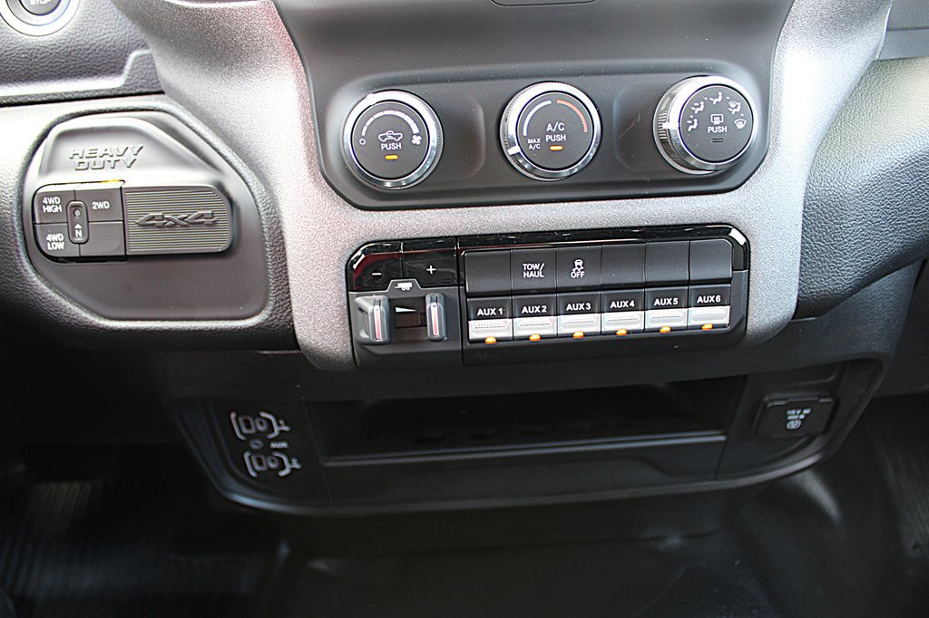Used 2024 RAM 5500 Tradesman AWD/4WD image 29
