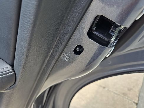Used 2026 Nissan Rogue SV FWD image 76