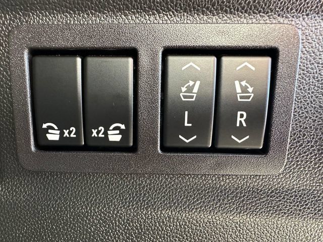 Used 2024 GMC Yukon Denali w/ Max Trailering Package AWD/4WD image 25