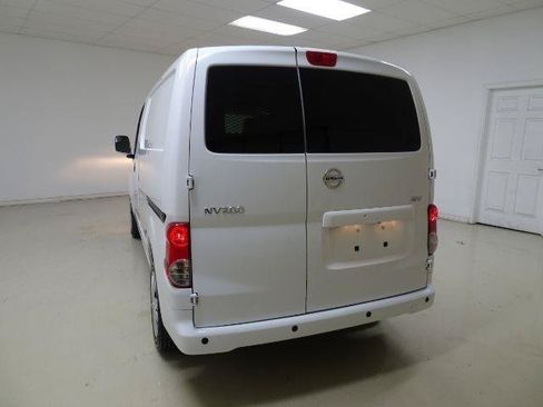 Used 2020 Nissan NV200 SV w/ Back Door Glass Package FWD image 10
