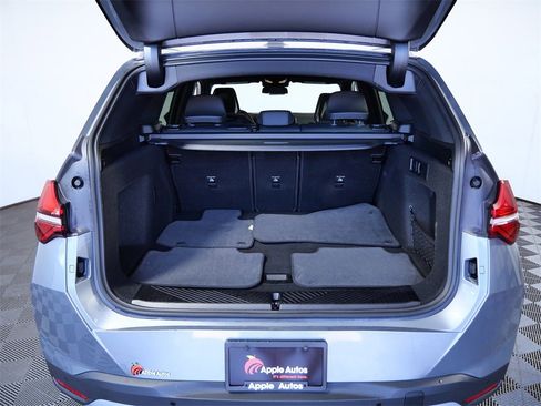 Used 2025 BMW X3 xDrive30i image 11