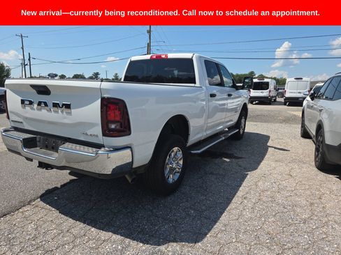 Used 2026 RAM 2500 Big Horn AWD/4WD image 7