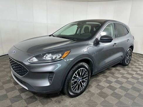 Used 2022 Ford Escape SE w/ Cold Weather Package image 7