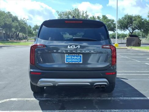 Used 2022 Kia Telluride EX w/ EX Premium Package FWD image 7
