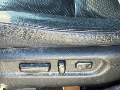 Used 2022 Honda Pilot TrailSport image 6