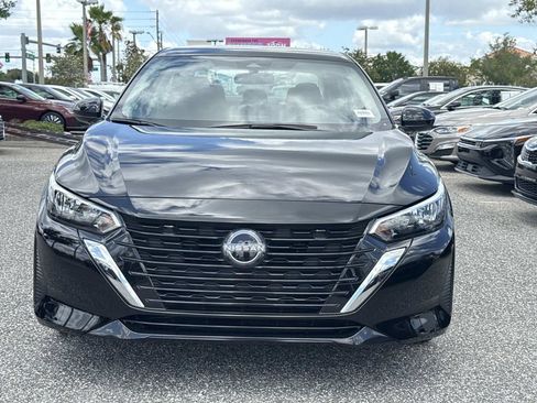 Certified 2025 Nissan Sentra S FWD image 9