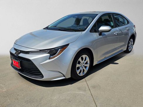 Certified 2025 Toyota Corolla LE FWD image 7