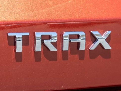 Used 2024 Chevrolet Trax ACTIV w/ Driver Confidence Package FWD image 6