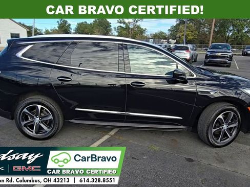 Used 2023 Buick Enclave Essence w/ LPO, Touring Package image 9