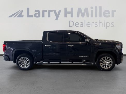 Used 2022 GMC Sierra 1500 Denali AWD/4WD image 6