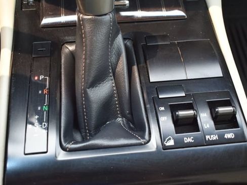 Used 2020 Lexus GX 460 Premium w/ Premium Package AWD/4WD image 34