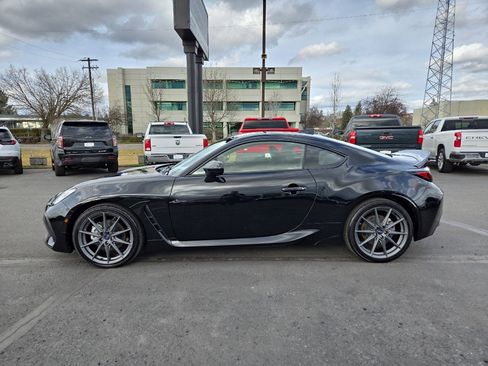Used 2024 Subaru BRZ Limited w/ Popular Package 2 image 4
