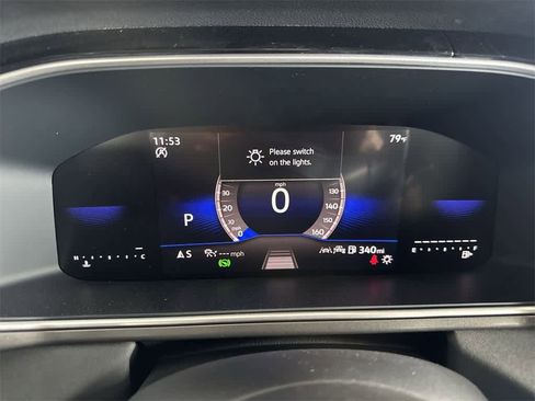 New 2025 Volkswagen Taos SE image 16