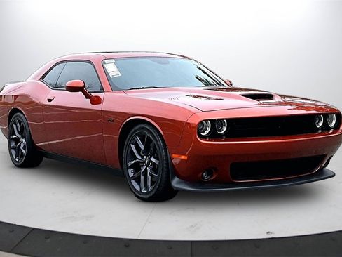 Certified 2023 Dodge Challenger R/T w/ Plus Package image 2